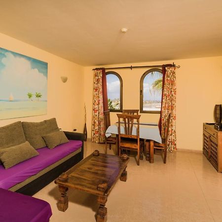 Oasis Vistamar Apartment Corralejo Exterior photo